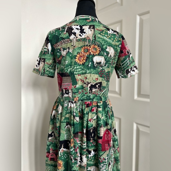 Vintage 80’s Farm Yard Print Maxi Dress - Picture 5 of 8